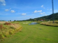 Phunaka Golf Course & Academy - Fairway
